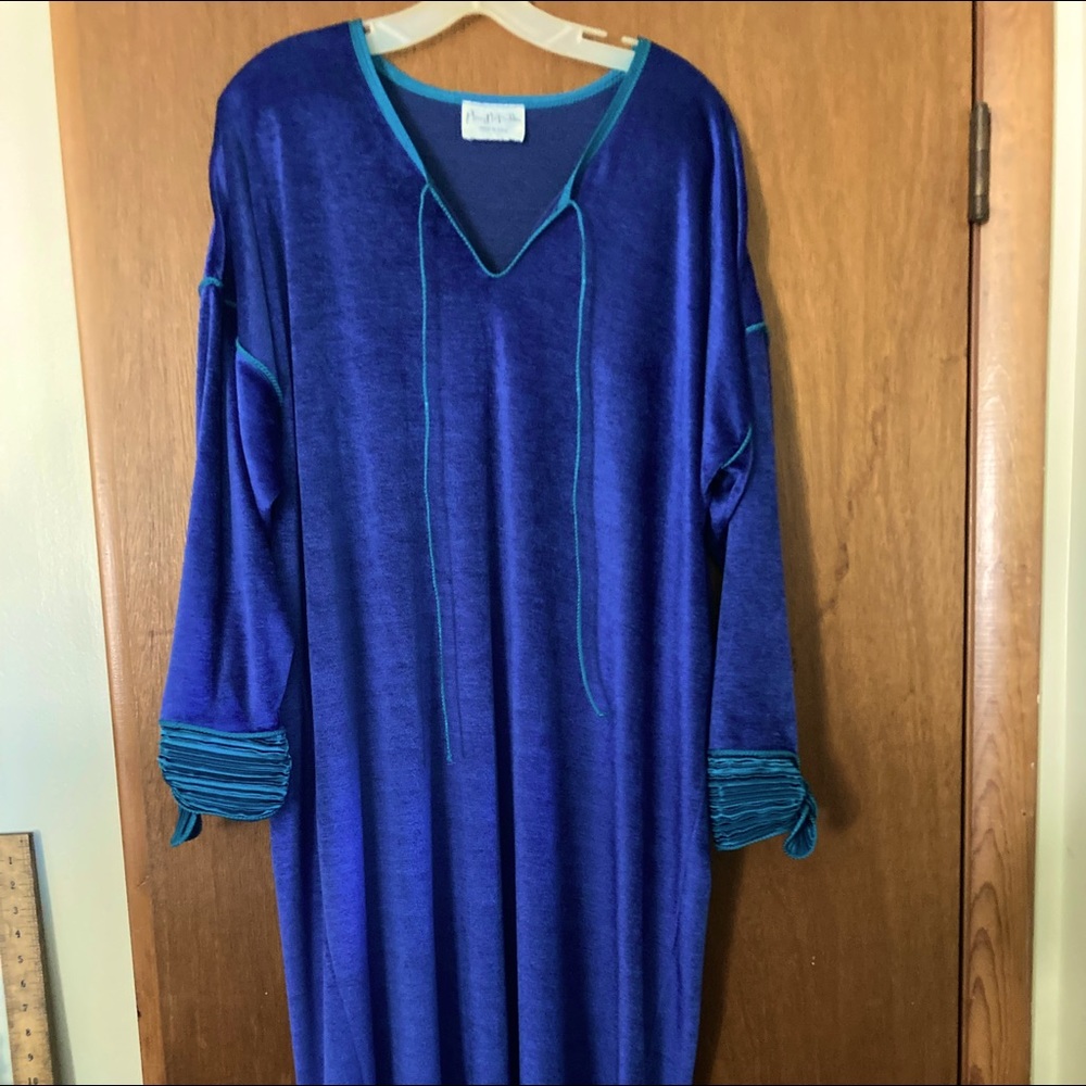 Mary McFadden Vintage 1970’s Lounging Robe